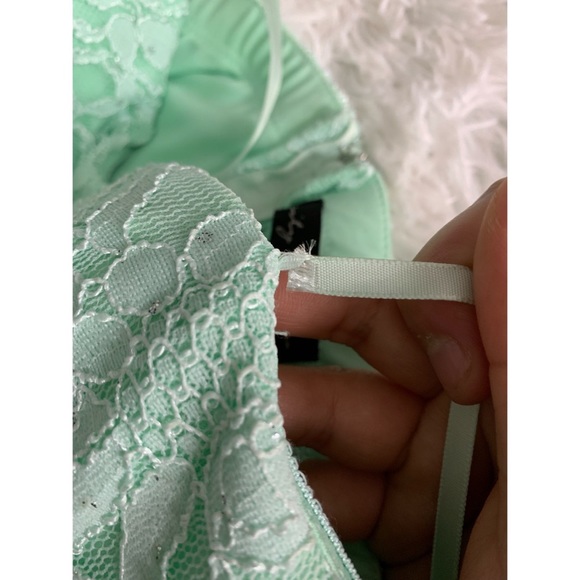 SOLD‼️ Formal Dress - Picture 6 of 8